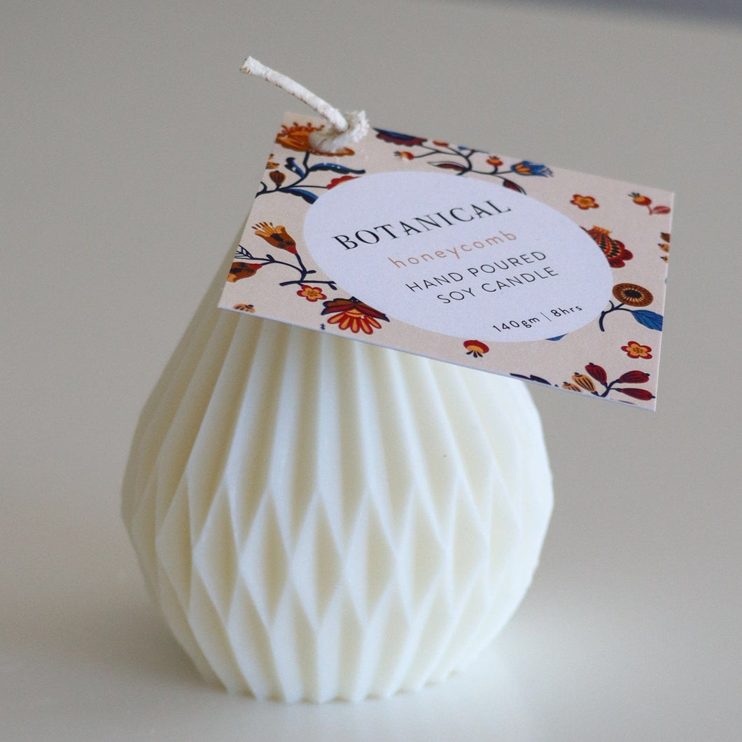 Botanical - Soy Lattice Lantern Shaped Candle - Honeycomb Fragrance