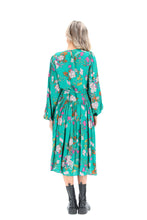 Load image into Gallery viewer, Charlo by Augustine - Sophie Viscose Midi Dress Green
