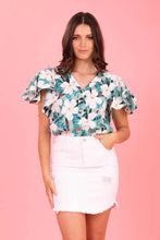 Load image into Gallery viewer, Charlo by Augustine - Grace Top - Green Floral