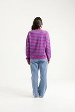 Load image into Gallery viewer, Homelee Kayla Crew - Hyacinth Stripe