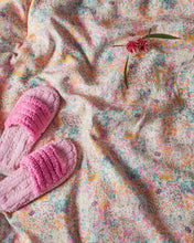 Load image into Gallery viewer, Kip & Co - Little Bit Ditsy Linen Quilt Cover - Single