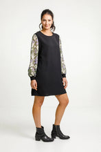 Load image into Gallery viewer, Homelee Ariana Dress - Black/Meta Floral
