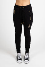 Load image into Gallery viewer, Federation Escape Trackies - FDR - Black/Gold
