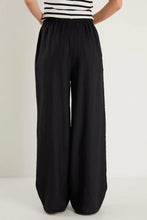 Load image into Gallery viewer, Flo &amp; Frankie - Wellness Black Linen Pull On Wide Leg Pants

