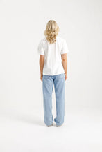 Load image into Gallery viewer, Homelee Chris Tee - White with Blossom Berry Bow
