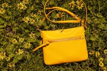 Load image into Gallery viewer, Moana Road - The Thorndon - Mustard
