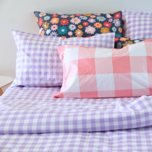 Load image into Gallery viewer, Patterson Rose - Fliss Lilac &amp; White Gingham Pillowcase Pair
