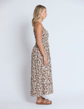 Load image into Gallery viewer, Stella + Gemma Beckett Dress - Summer Leopard
