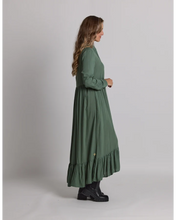 Load image into Gallery viewer, Stella + Gemma Greenwich Dress - Evergreen
