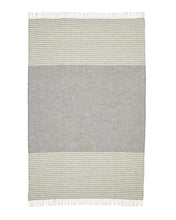 Load image into Gallery viewer, Weave Catlins Throw - Ash/Cream

