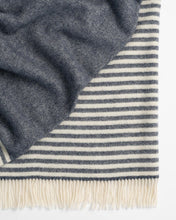 Load image into Gallery viewer, Weave Catlins Throw - Navy/Cream

