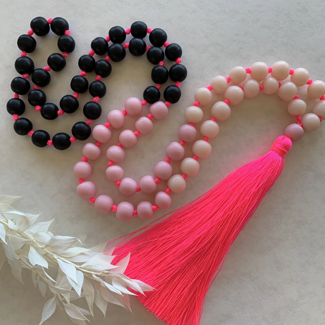 Tassel Necklace - Hot Pink & Black Mix